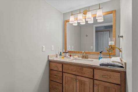 7500 Edinborough Way Edina MN 55435