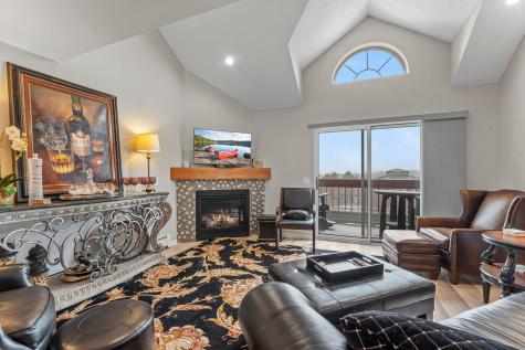 7500 Edinborough Way Edina MN 55435