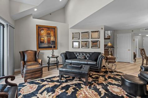7500 Edinborough Way Edina MN 55435