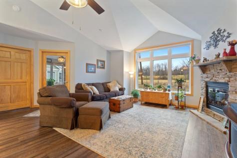 930 Cart Way Lane Hinckley MN 55037