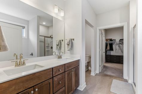 2080 Ridge Pointe Drive Hastings MN 55033