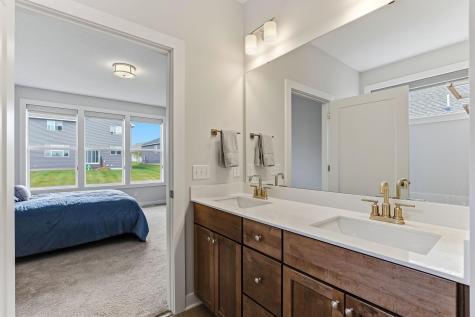2080 Ridge Pointe Drive Hastings MN 55033