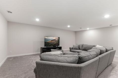 2080 Ridge Pointe Drive Hastings MN 55033