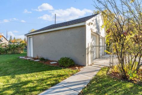 1019 Ash Street Alexandria MN 56308