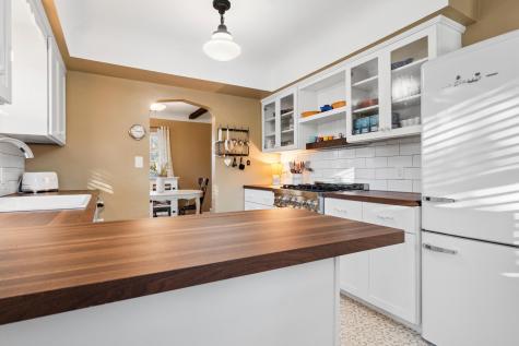 1019 Ash Street Alexandria MN 56308
