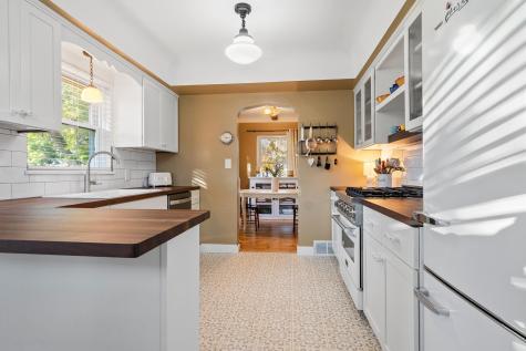 1019 Ash Street Alexandria MN 56308