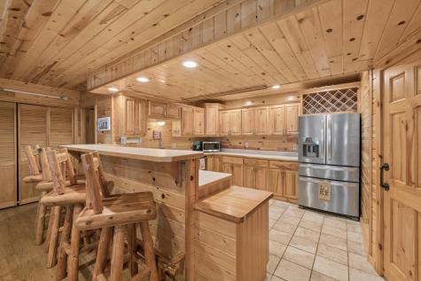 6064 S Bass Lake Drive NE Remer MN 56672