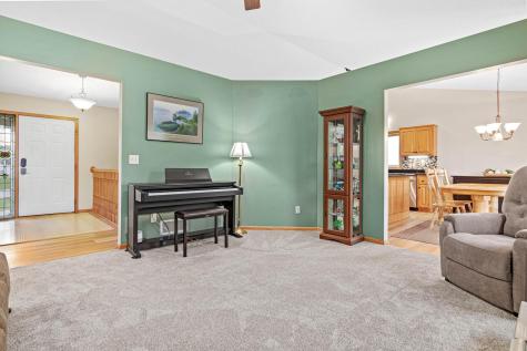 12270 194th Avenue NW Elk River MN 55330