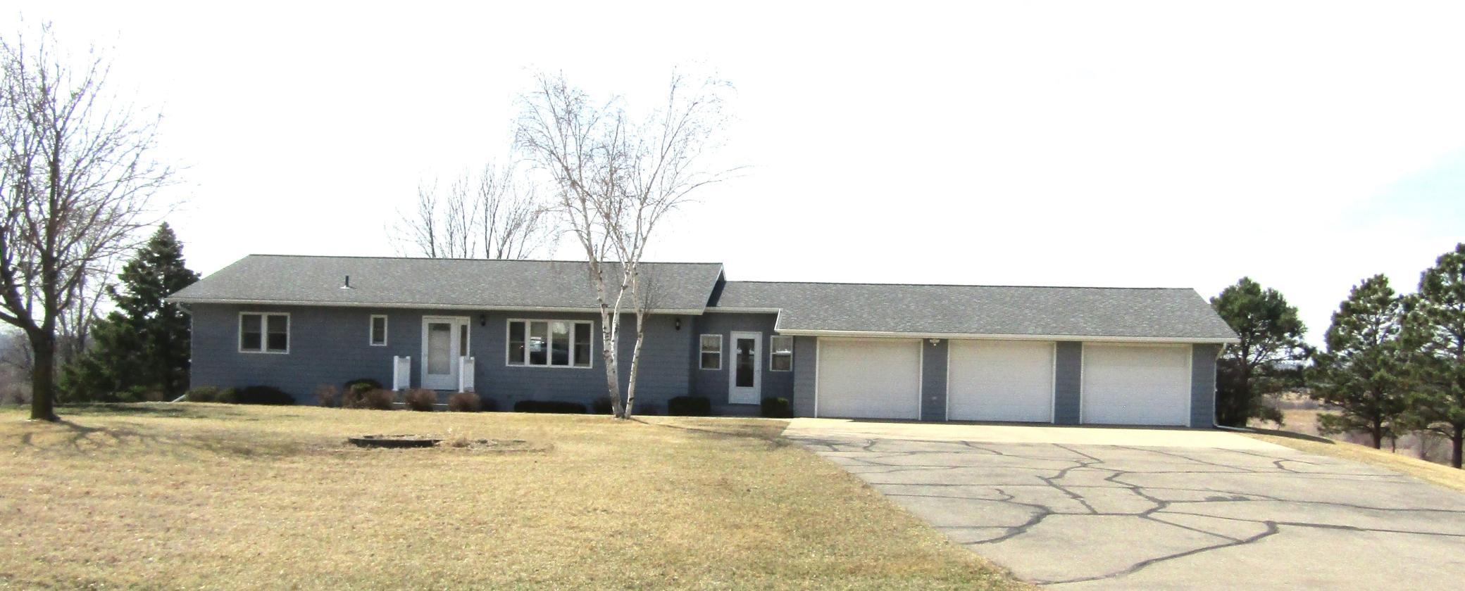 6049 Rolling Hills Drive SW Montevideo MN 56265