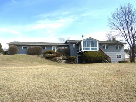 6049 Rolling Hills Drive SW Montevideo MN 56265