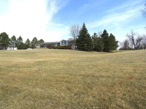 6049 Rolling Hills Drive SW Montevideo MN 56265