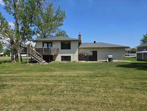 612 7th Street NE Dilworth MN 56529