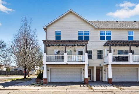 1667 Arona Street Falcon Heights MN 55108