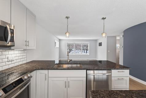 1667 Arona Street Falcon Heights MN 55108