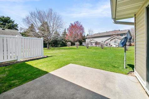 3782 Shannon Drive Hastings MN 55033