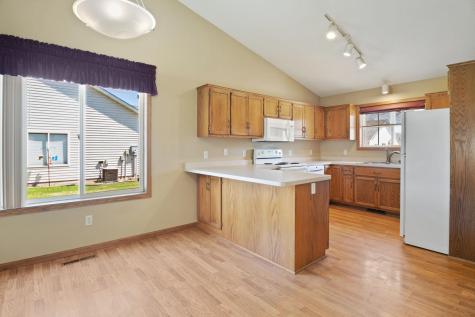 3782 Shannon Drive Hastings MN 55033