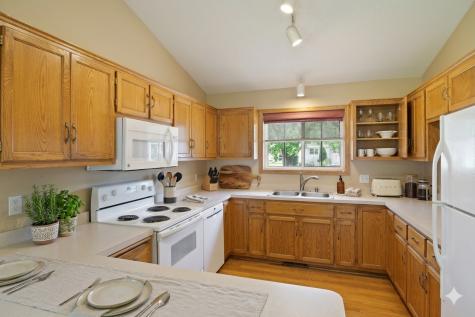3782 Shannon Drive Hastings MN 55033