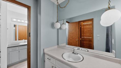 3002 9th Avenue NW Rochester MN 55901