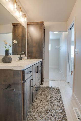 2529 36th Avenue S Moorhead MN 56560