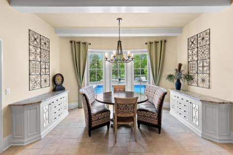 1560 Hunter Drive Wayzata MN 55391