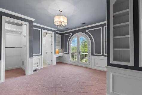 1560 Hunter Drive Wayzata MN 55391