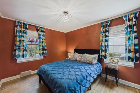 755 Iowa Avenue W Saint Paul MN 55117