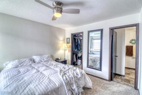 2129 10th Street W West Fargo ND 58078