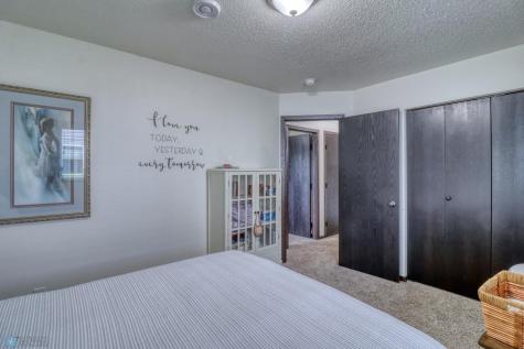 2129 10th Street W West Fargo ND 58078