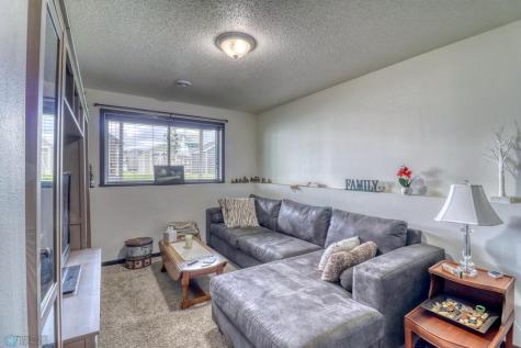2129 10th Street W West Fargo ND 58078