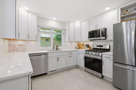 793 Torchwood Drive New Brighton MN 55112