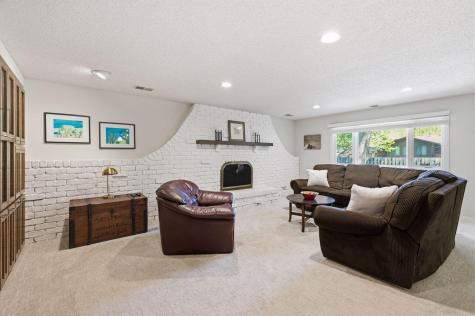 793 Torchwood Drive New Brighton MN 55112