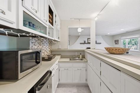 793 Torchwood Drive New Brighton MN 55112