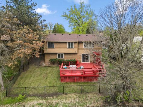 2532 83rd Ave N Brooklyn Park MN 55444
