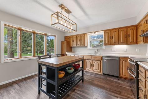 2532 83rd Ave N Brooklyn Park MN 55444