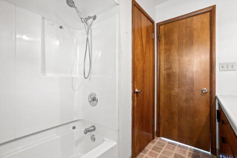 922 4th Street S Wahpeton ND 58075