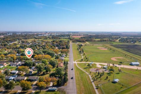 922 4th Street S Wahpeton ND 58075