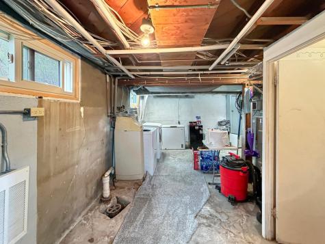 701 E Caledonia Avenue Hillsboro ND 58045