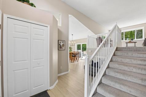 507 Doncaster Way Woodbury MN 55125