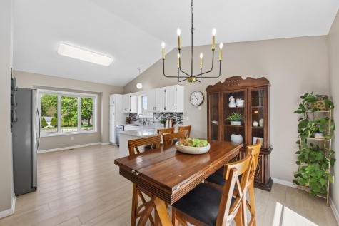 507 Doncaster Way Woodbury MN 55125