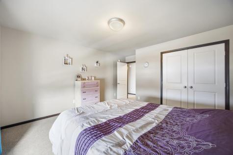 218 5th Street E Horace ND 58047