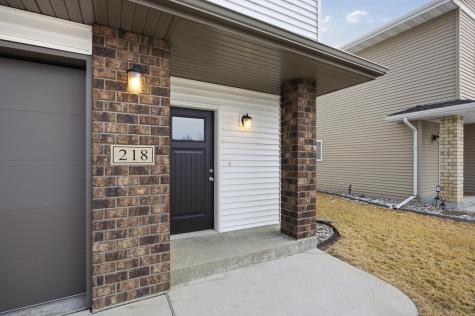 218 5th Street E Horace ND 58047