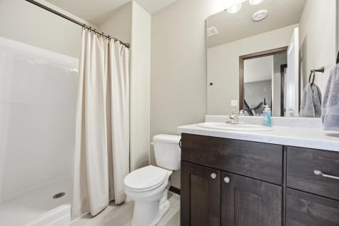 218 5th Street E Horace ND 58047