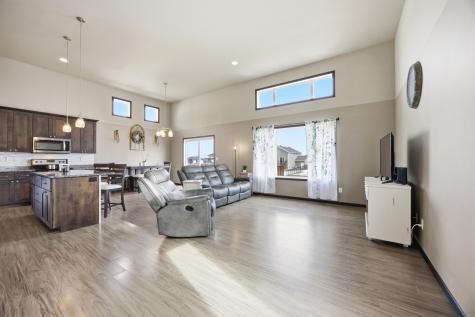 218 5th Street E Horace ND 58047