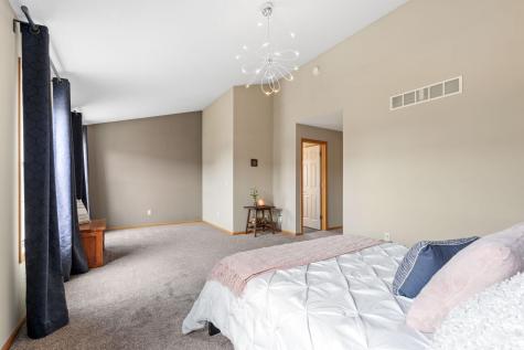 1751 Grove Drive Shakopee MN 55379
