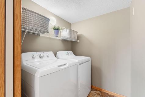1751 Grove Drive Shakopee MN 55379