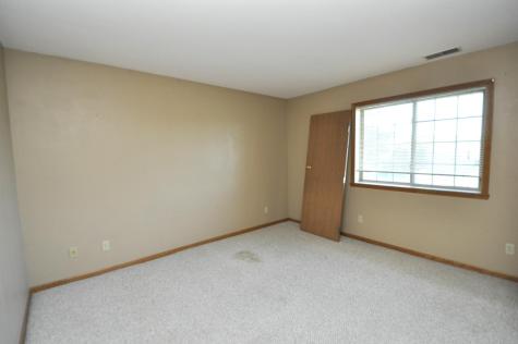 1826 Deerhaven Lane NE Rochester MN 55906