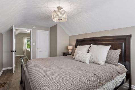 1877 Graham Avenue Saint Paul MN 55116