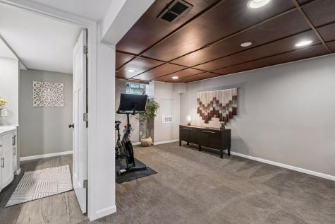 1877 Graham Avenue Saint Paul MN 55116