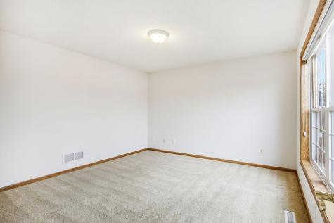 16267 Griffon Trail Lakeville MN 55044