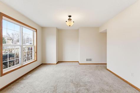 16267 Griffon Trail Lakeville MN 55044